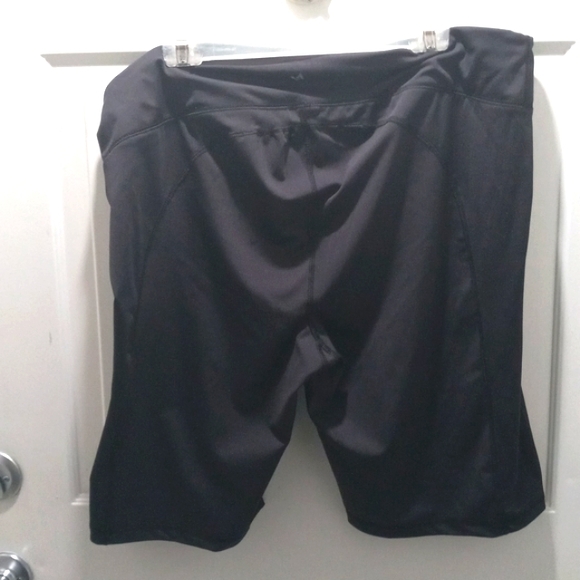 Veno Active Exercise Shorts. Size 3X - Picture 2 of 3